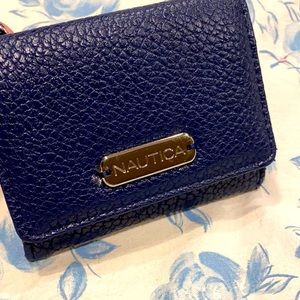 Women’s Nautica wallet